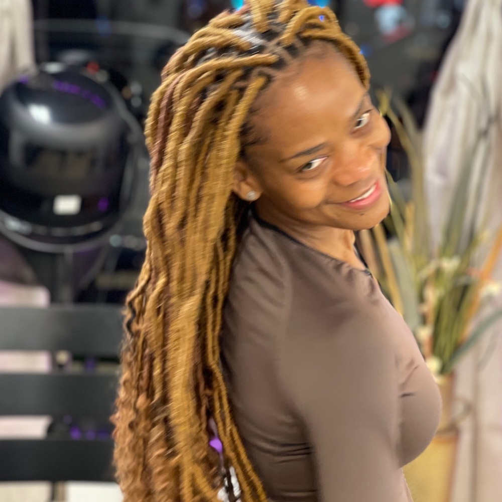 Meet your Posher, Michelle